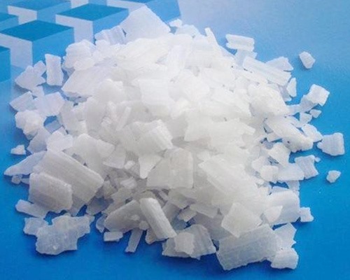 鑫順源公司分析32%液堿濃度和比重的關(guān)系是什么？